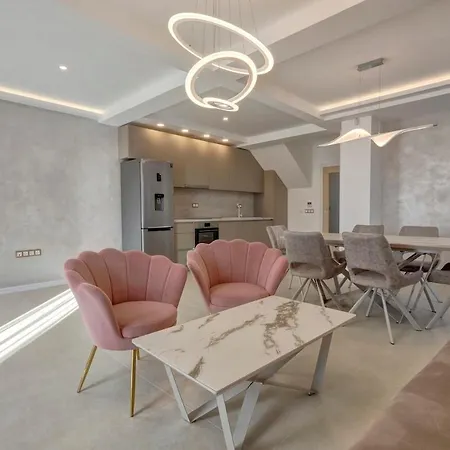 Luxury One Bedroom In * Várna