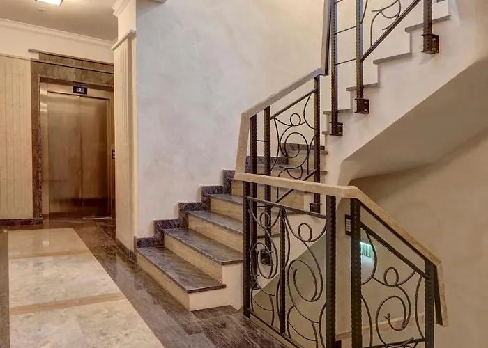 Luxury One Bedroom In